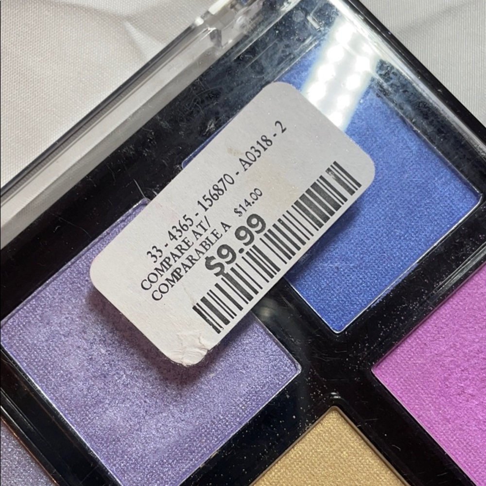 FWP Cosmic Colours Style Essentials - Picture 7 of 8